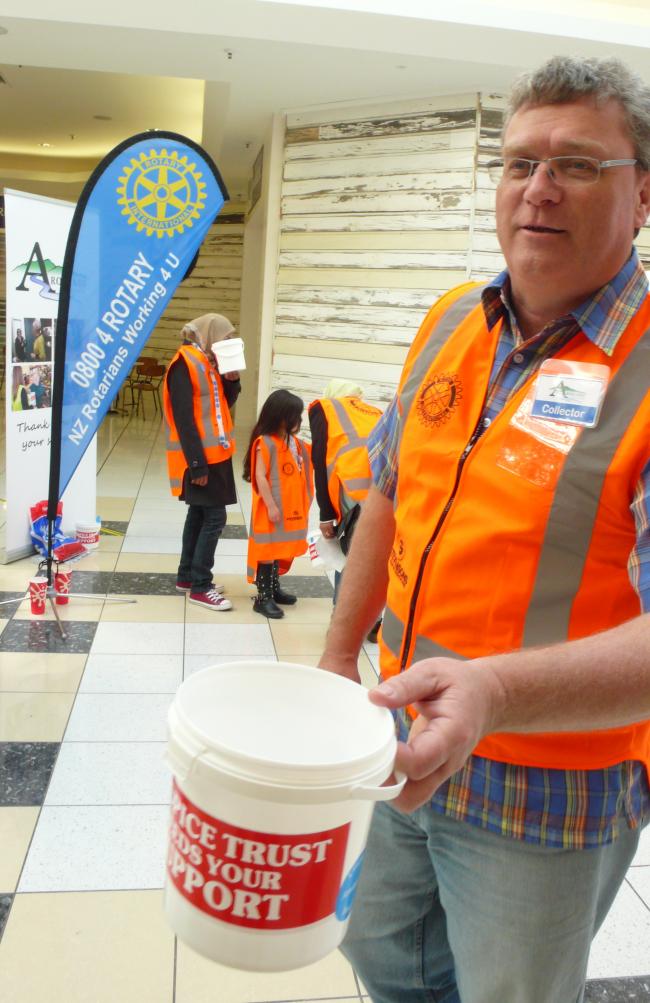 click on photo to return to Rotary Club Photo menu