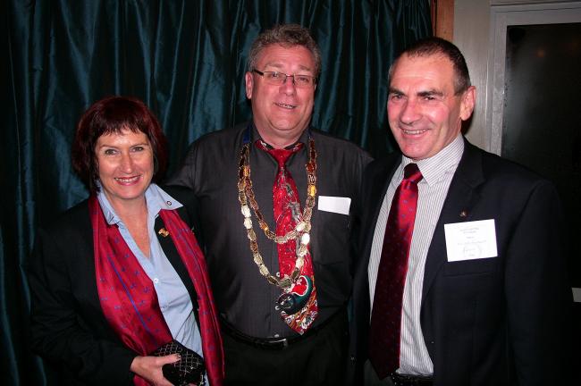 click on photo to return to Rotary Club Photo menu